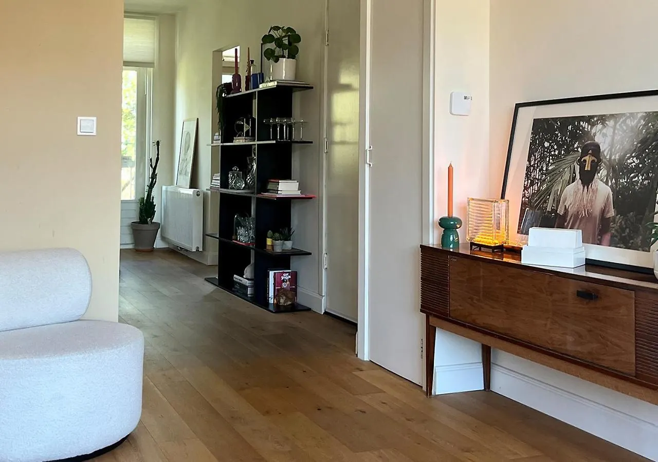 Modern And Light Apartment In Amsterdam-West Amsterdam